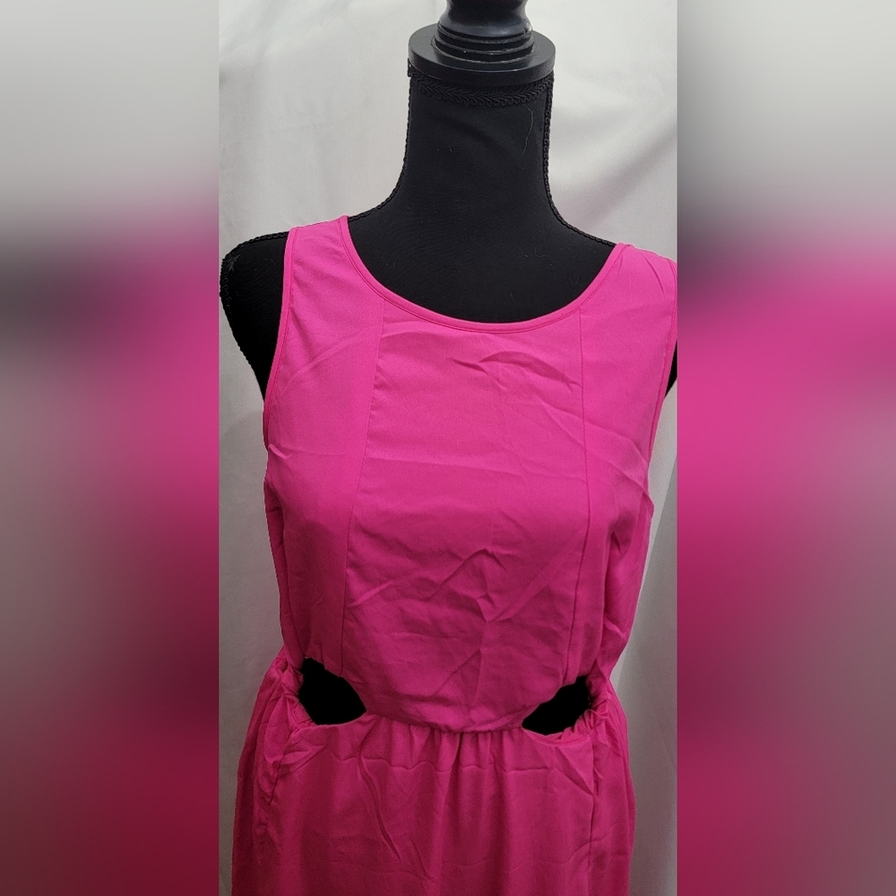 Apollo Dress - Picture 4 of 8